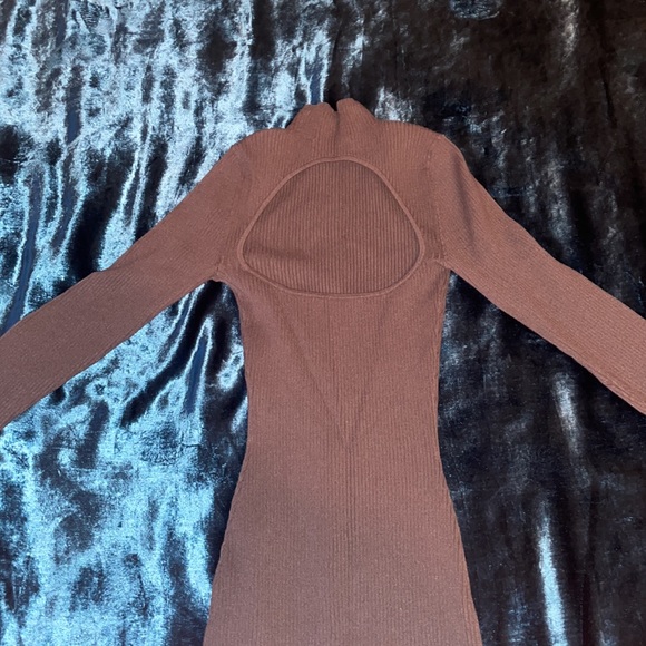 Aritzia Babaton Gray/Navy Bodycon Midi Dress - Picture 5 of 8